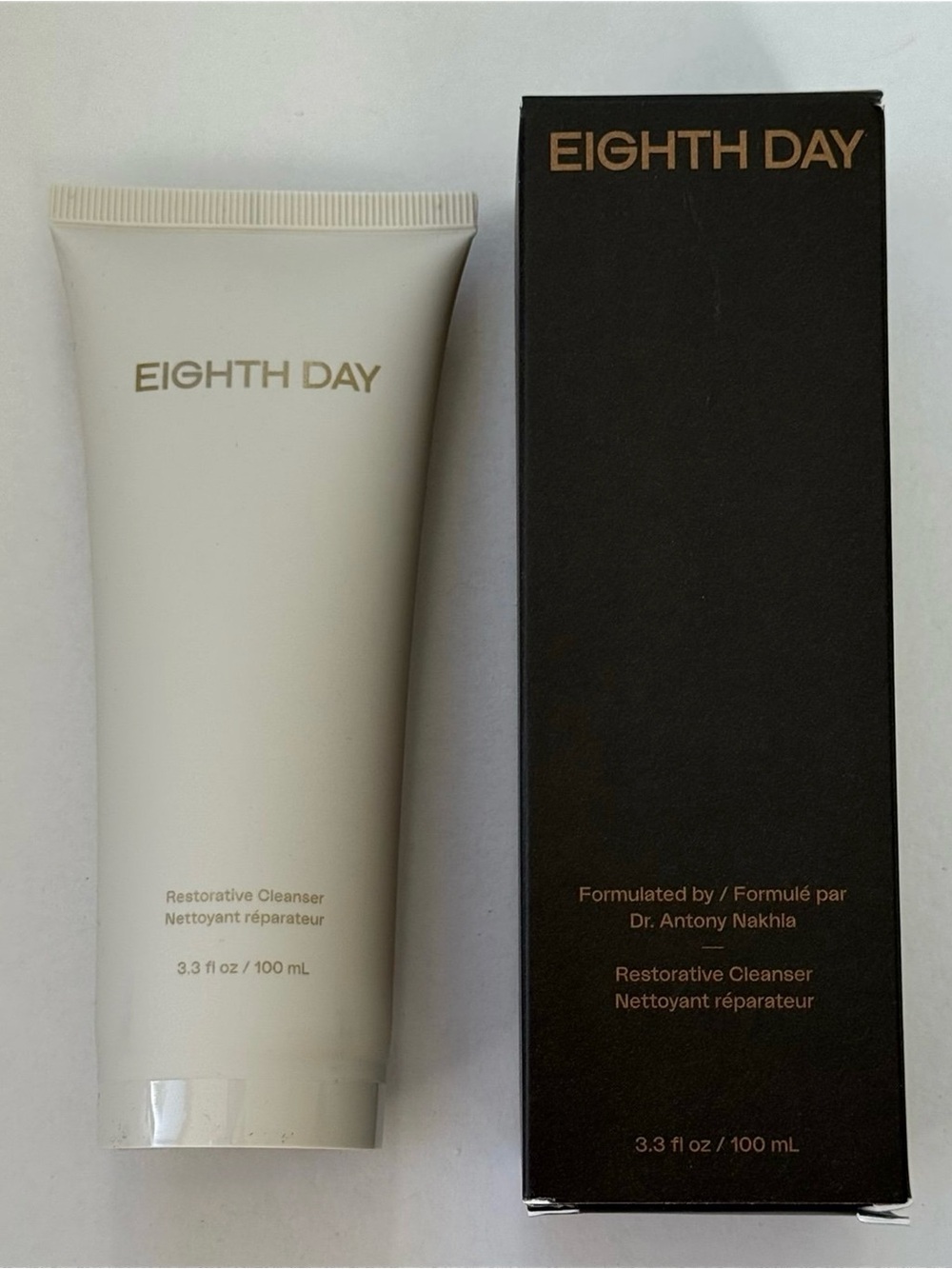 Eighth Day Restorative Cleanser. 3.3 fl oz / 100 mL. Luxury Skincare.